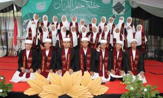 Ponpes TMA Al-Fatah Gelar Wisuda Khotamul Qur’an 30 Juz